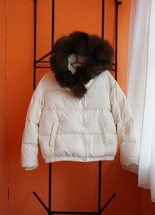 Goose down | кремовий пуховик з хутром лисиці m
cream goose down puffer with fox fur m