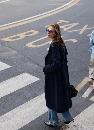 Cине пальто від бренду zara (49% вовна)
