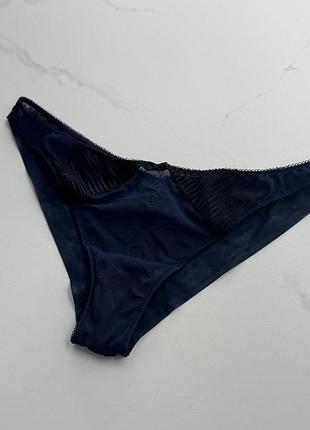 Білизна la perla