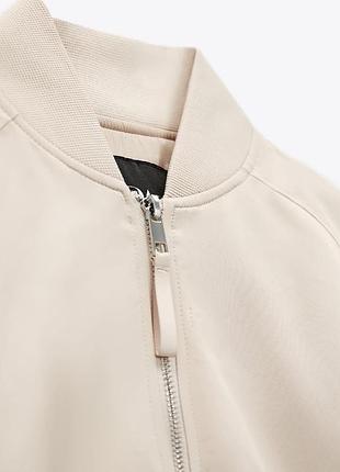 Крутой утепленный бомбер zara 9
