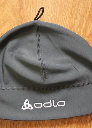 Спортивна шапка унісекс універсальна odlo hat polyknit light