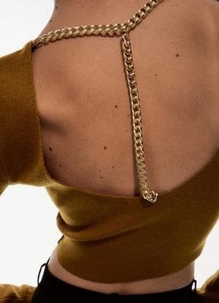 Стильний укорочений джемпер zara з ланцюжком на спині