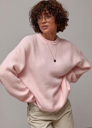 В'язаний жіночий джемпер oversize з круглою горловиною