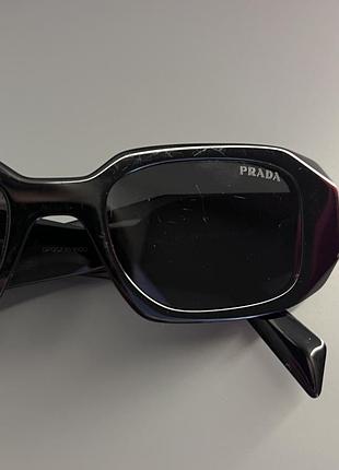 Сонцезахисні окуляри prada dark grey