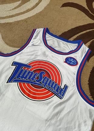 Nike lebron tune squad dna jersey