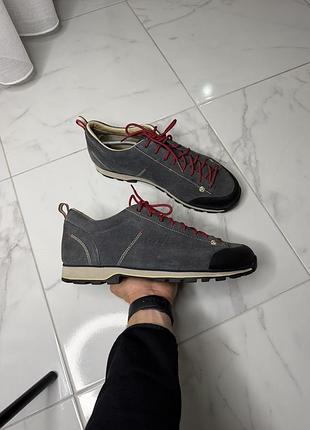 Замшеві трекінгові кросівки dolomite karakorum low vibram (розмір 45.5 / eu 45 ⅔)
