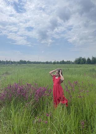 Довго сукня з відкритою спиною ♥️