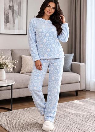 Молодежные комплекты из велсофта (махра),кофта,штаны.
размеры:
s;m;l;xl