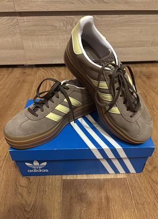 Жіночі кеди низькі adidas 2