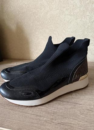 Високі кросівки-шкарпетки (sneaker bootie) michael kors