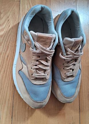 Кроссовки nike 38