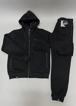 Чоловічий спортивний костюм puma evostripe / puma tech у класичному чорному кольорі.