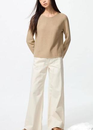 Брендовый джемпер uniqlo