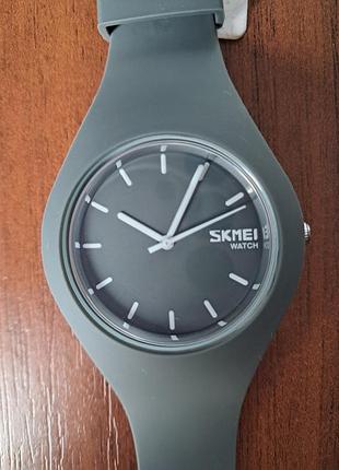 Годиник  skmei сірий 3