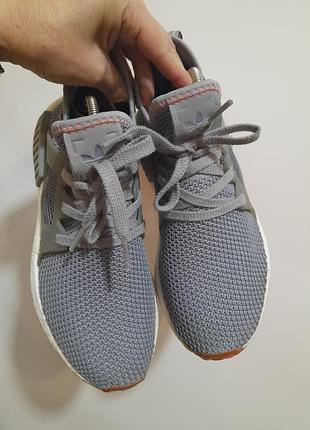 Жіночі кросівки сірого кольору adidas nmd xr1 grey orange