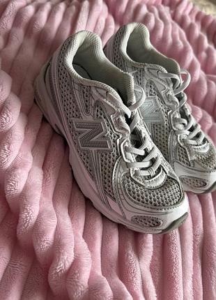 Кросівки new balance