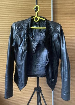 Кожаная куртка косуха из натуральной кожи drykorn arket zara черная s-m