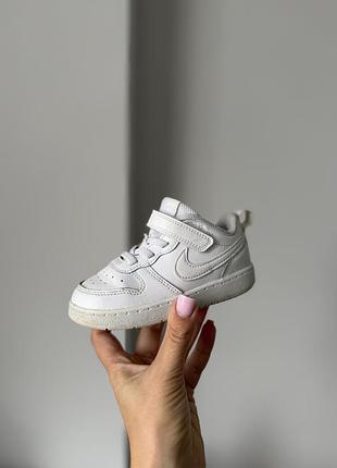Кросівки nike