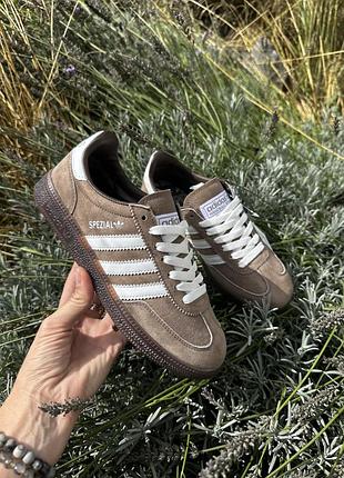 Кеди чоловічі adidas spezial коричневі