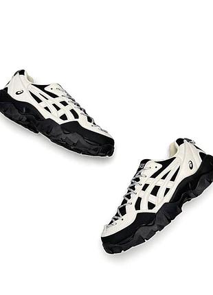 Asics gel-pickax white black