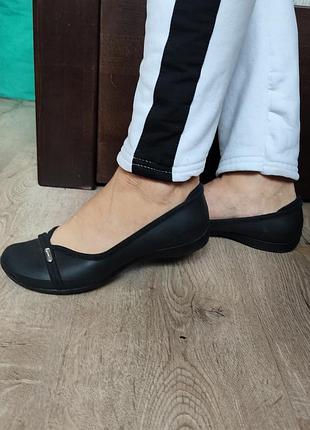 Балетки жіночі crocs чорні w7