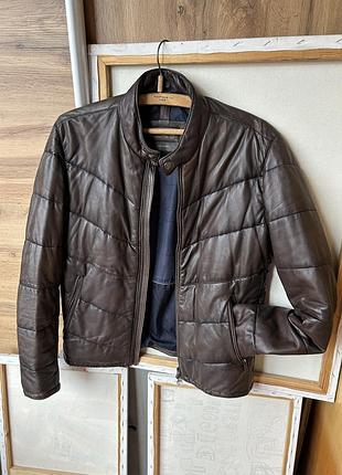 Тепла шкіряна куртка massimo dutti m