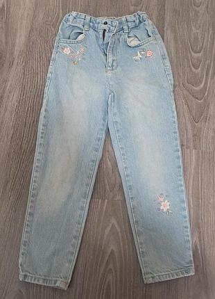 Джинсы на девочку lc waikiki 122-128 см,