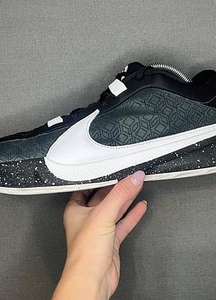 Кроссовки nike 44 р