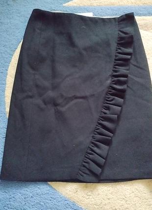 Чорна спідниця-футляр з оборкою daniele skirt, розмір s (36) — під ремонт
