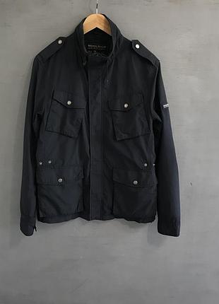 Вітровка woolrich