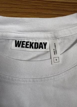 Лонг weekday білий графіті 6
