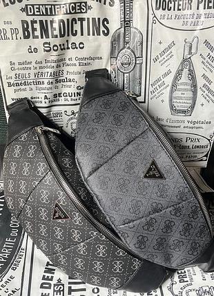 Шкіряна бананка guess