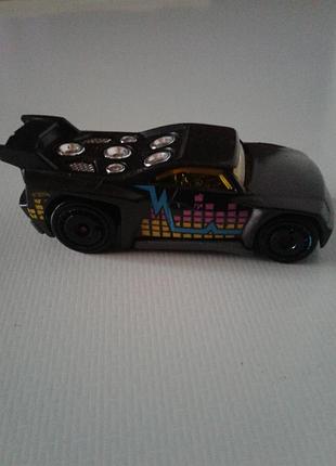 Колекційна моделька hot wheels чорна