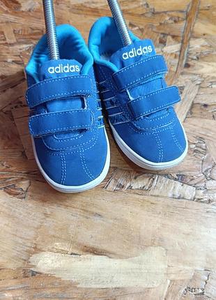 Оригинальные кроссовки adidas 2