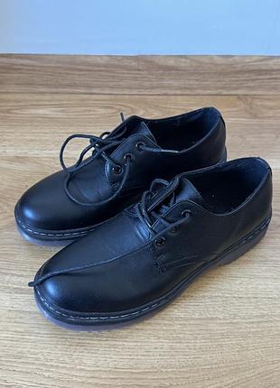 Черевики чоловічі dr. martens derby чорні