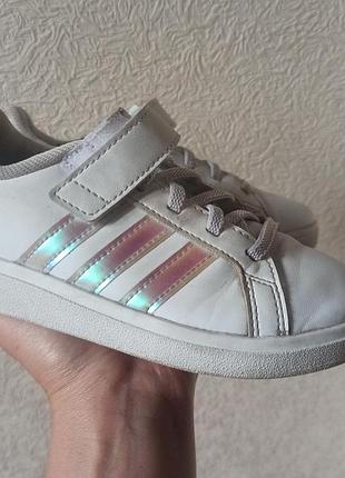 Стильні кросівки суперстари оригінал adidas 29(17,5)