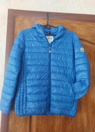 Куртка жіноча moncler