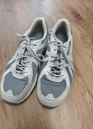 Кросівки asics 44.5 / 28.25 см / сірі / оригінал