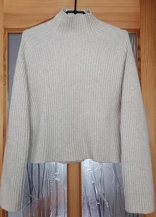 Женская теплая кофта, р. xs, бренд "h&amp;m"