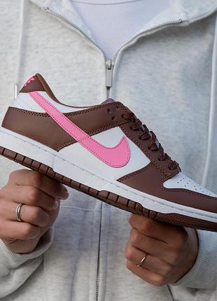Nike sb dunk white brow pink