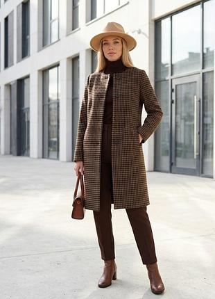Бежево-черное пальто прямым кроем в мелкую гусиную лапку ann taylor xs