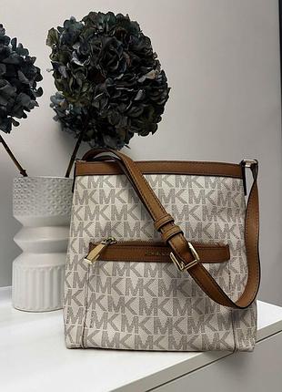 Жіноча сумка michael kors біла з коричневим
