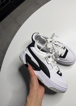 Шкіряні кросівки puma