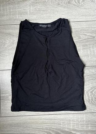 Чорний топ stradivarius 2