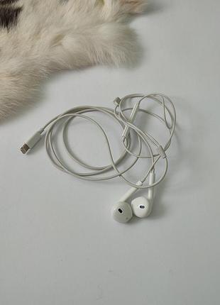 Наушники apple