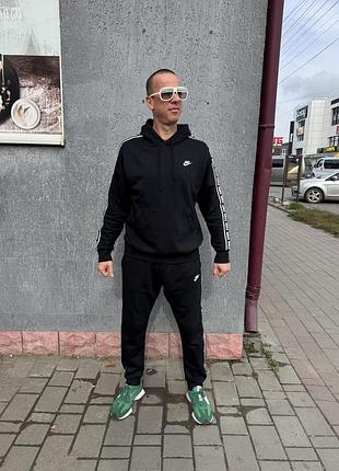Оригінал спортивний костюм чоловічий nike club fleece graphics hooded track suit black fb7296-010 оригинал найк чорний на флісі осінь демісезон