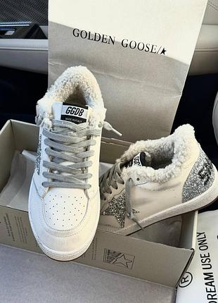 🔤🔤🔤🔤🔤🔤 🔤🔤🔤🔤🔤

зимние кеды golden goose🐳🐳

наличие!!️
материал: натуральная кожа, натуральный мех, 2 комплекте стельок