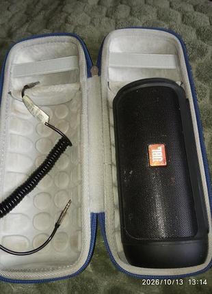 Блютуз -колонка jbl.цена снижена с оплатою на карту.