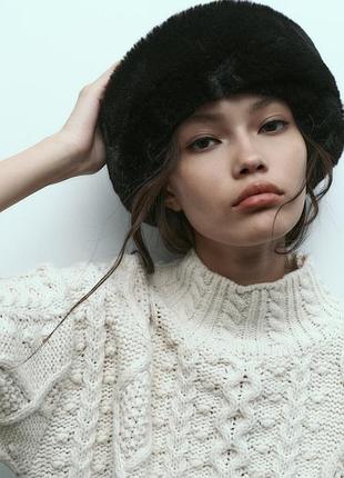 Шапка жіноча zara зі штучного хутра