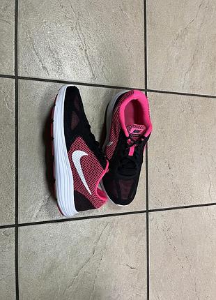 Кросівки nike 38 р 3